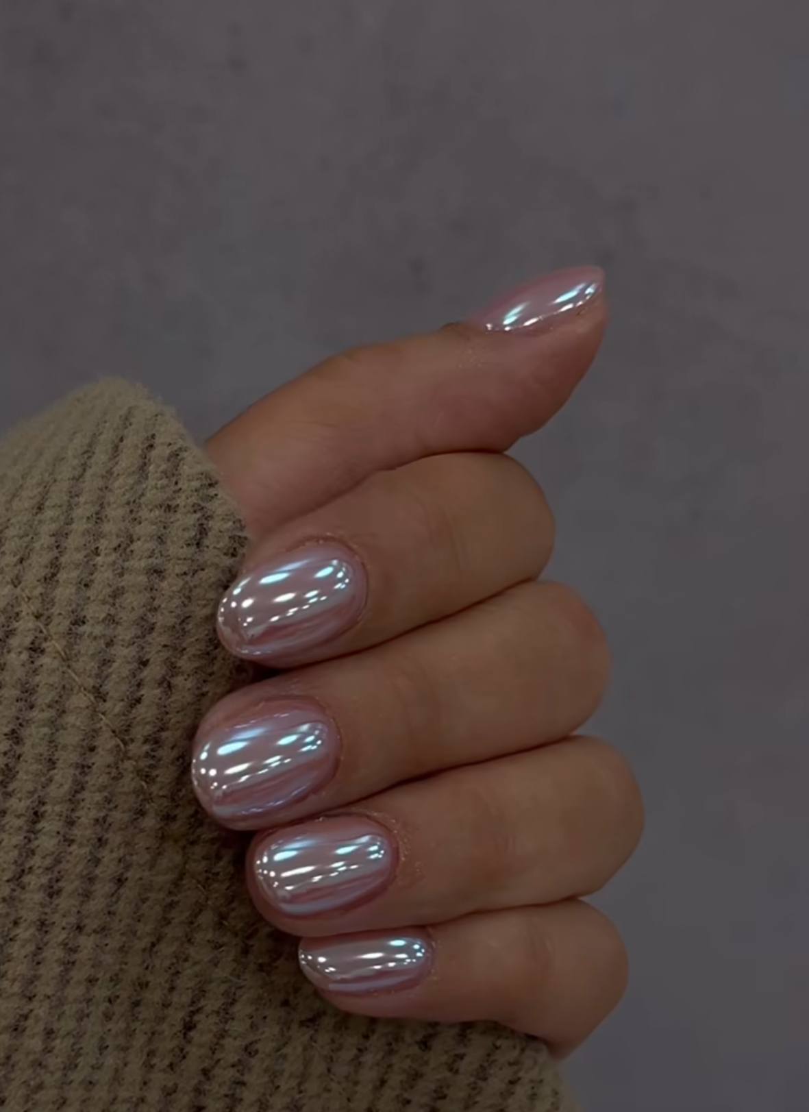 University nails spa . nail photo 5